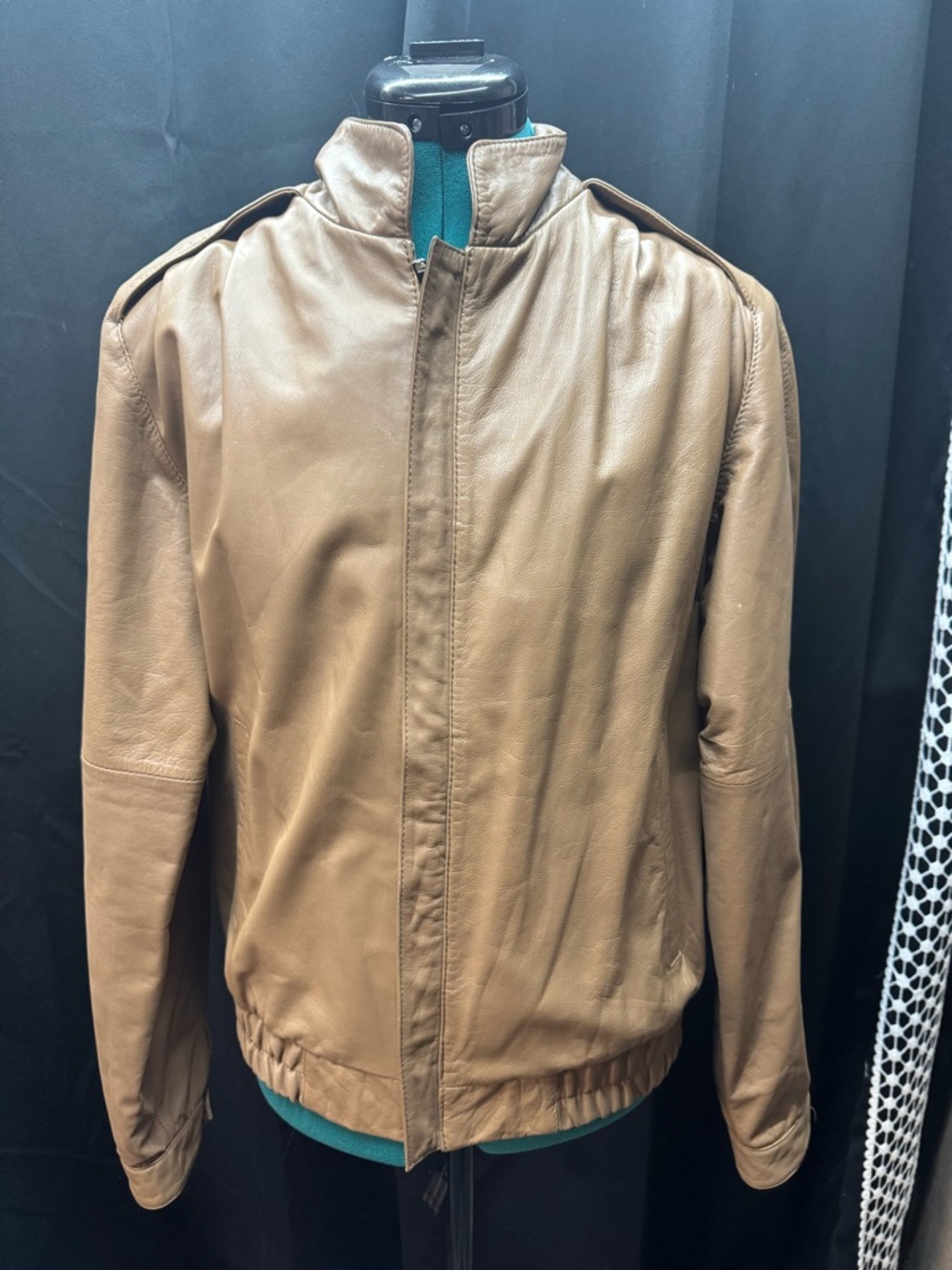 Women’s Tan Leather Bomber Jacket - Sleek Casual Layer